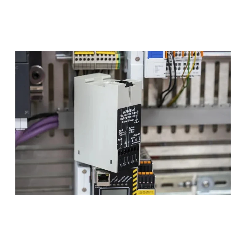 RS PRO Signal Conditioner, Current Input 4-20 mA, Current Output 2 x 4-20 mA, 30 V dc, 9 V dc Supply 466-2264