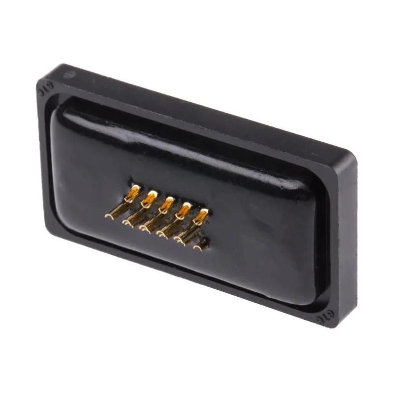 RS PRO 15 Way Straight Panel Mount D-Sub Connector Male 1kV 5A Polybutylene Terephthalate Housing 122-3038