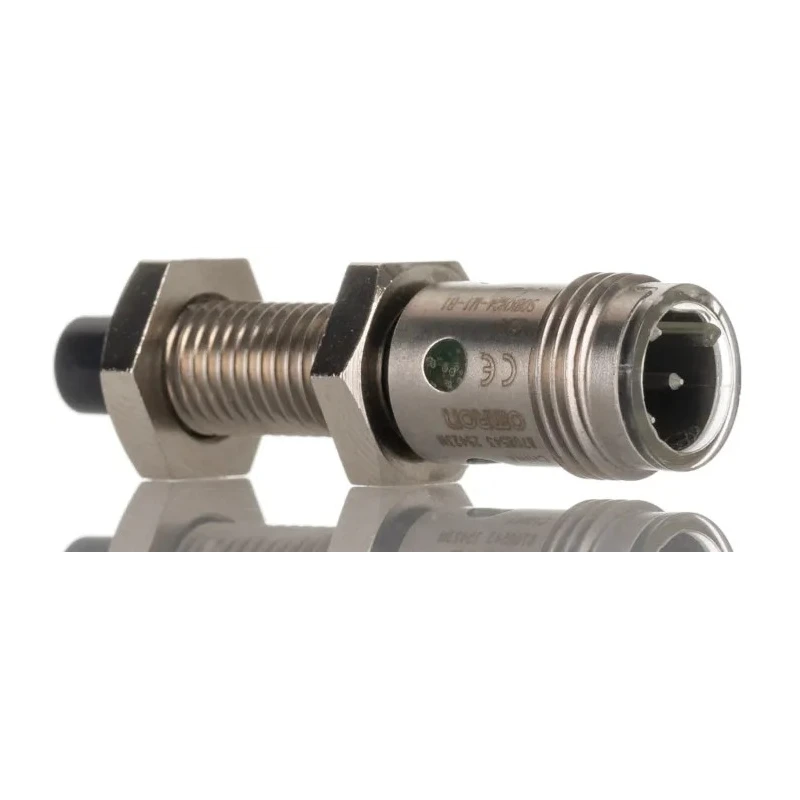 Omron Threaded Barrel Inductive Proximity Sensor M8 PNP 24V dc 4mm Detection 240V ac 32V dc 200mA E2A-S08KN04-M1-B1