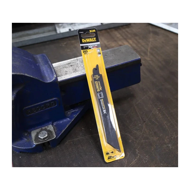 DeWALT Reciprocating Saw Blade 5-Piece 203 mm Bi-Metal, 18 Teeth Per Inch DT99552-QZ