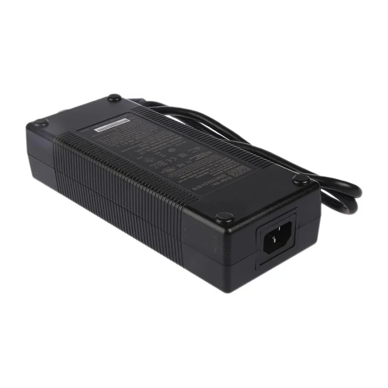 MEAN WELL AC/DC Adapter 264V AC Input 15V DC Output 1.34A IEC 320-C14 GSM220A15-R7B