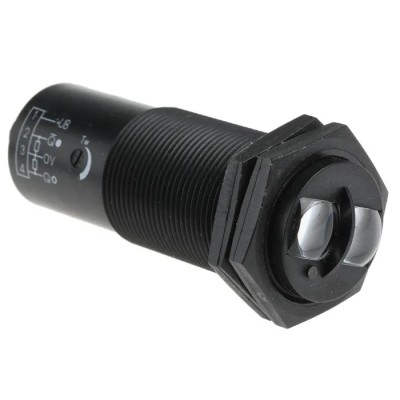 Pepperl + Fuchs Diffuse Photoelectric Sensor Barrel, 100 mm to 2.5 m Detection Range, PNP Output, IP67 GLV30-8-2500/47/73C