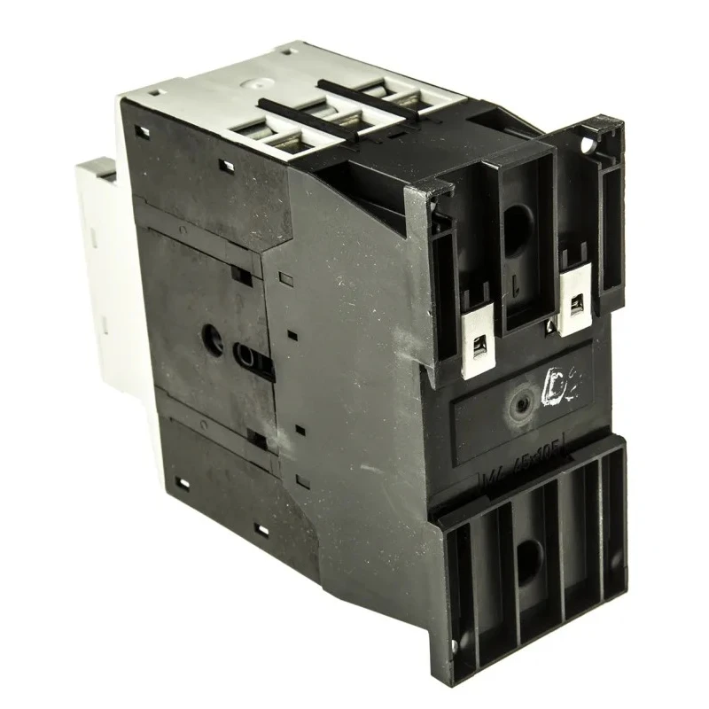Eaton DILM Contactor 3-Pole 50A 22kW 110V AC Coil 3 NO 400V AC 277827 DILM50(110V50HZ,120V60HZ)