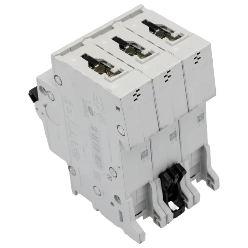 ABB System Pro M Compact S200 Miniature Circuit Breaker, 3-Pole, 20A Current Rating, Type D 2CDS253001R0201 S203-D20