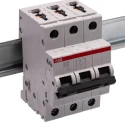 ABB System Pro M Compact S200 Miniature Circuit Breaker, 3-Pole, 10A, Type D, 440V AC, 12V DC, 6kA 2CDS253001R0101 S203-D10