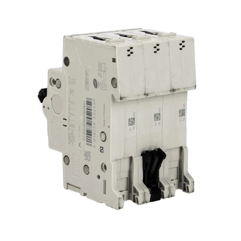 ABB System Pro M Compact S200 Miniature Circuit Breaker 3-Pole 50A Type D 440V AC 12V DC 6kA 2CDS253001R0501 S203-D50