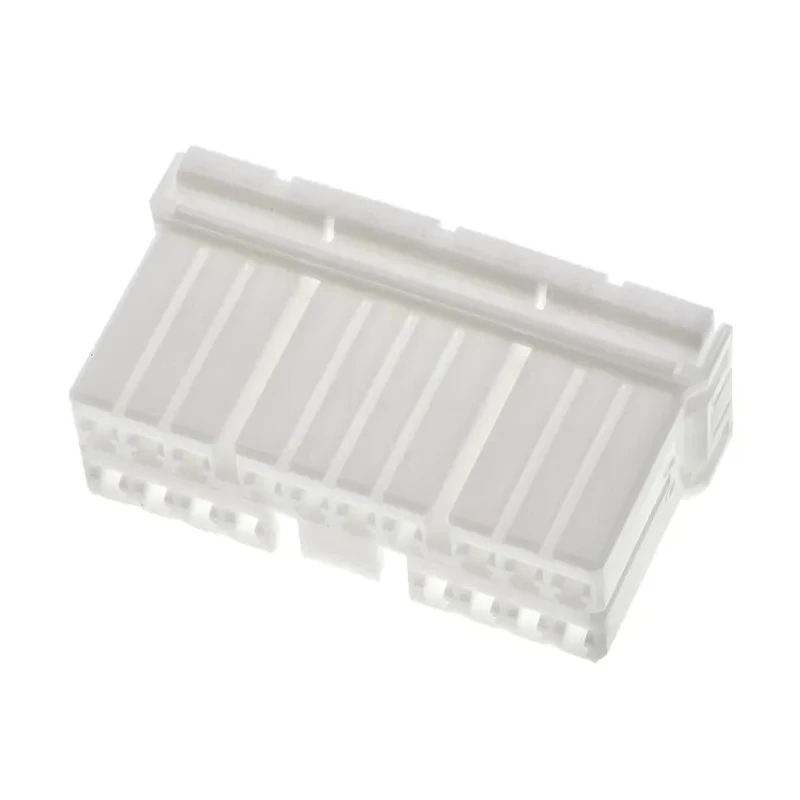 TE Connectivity MULTILOCK 070 Male Connector Housing 3.5 mm Pitch 18 Way 2 Row Straight 173853-1