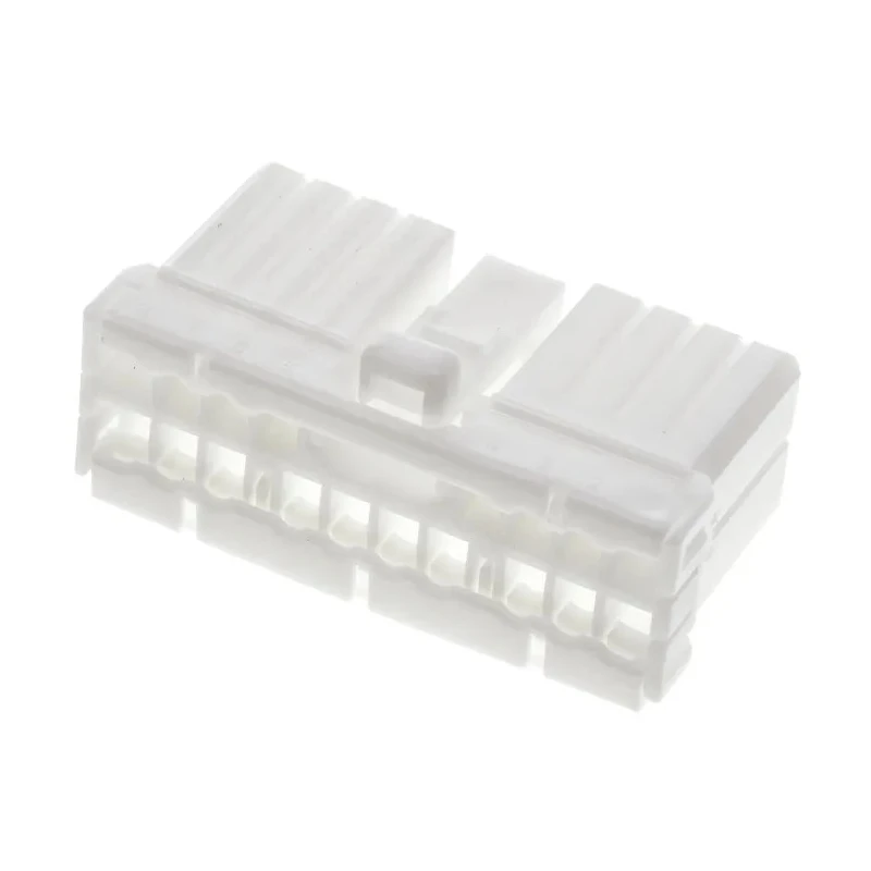 TE Connectivity MULTILOCK 070 Male Connector Housing, 18 Way, 2 Row, 3.5 mm Pitch, Cable Mount, Straight Orientation 173853-1