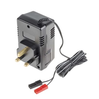 Yuasa 12V Lead Acid Intelligent Battery Charger 0.3A with UK Plug YCP03A12