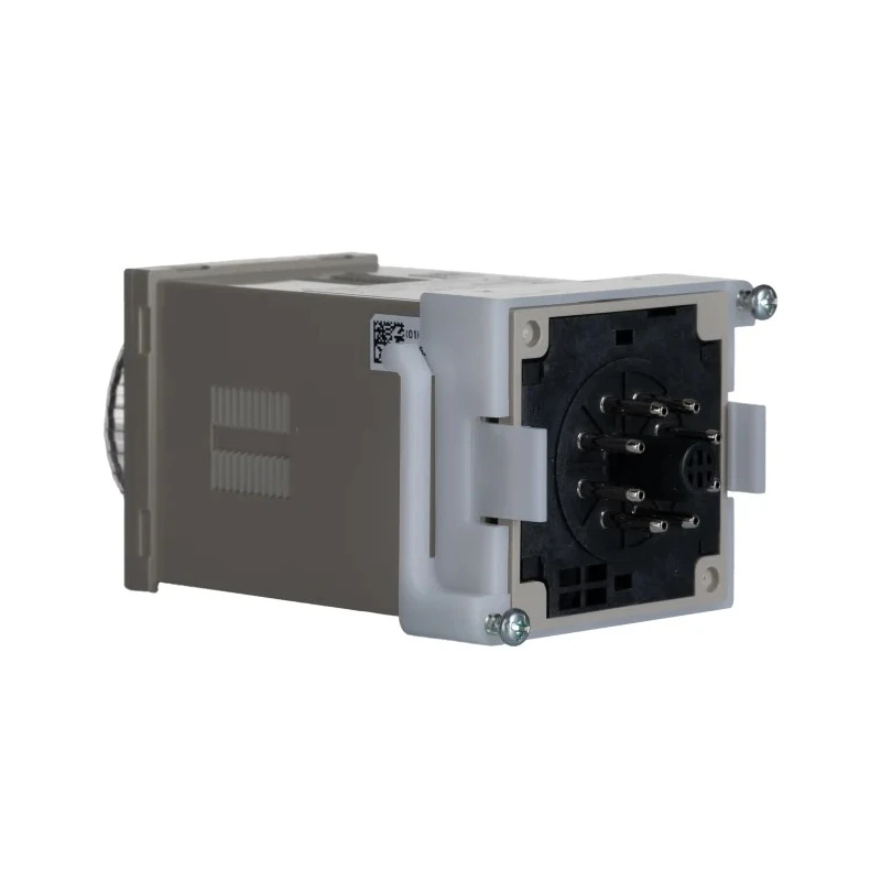 Omron On-Off Temperature Controller 4 Input 4 Output Relay 240V AC, DIN Rail Flush Panel Mount E5C2-R20K 100-240VAC 0-400