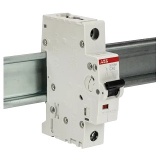 ABB System Pro M Compact Miniature Circuit Breaker 1-Pole 40A Type C 253V ac 72V dc 10kA Breaking 2CDS271001R0404 S201M-C40