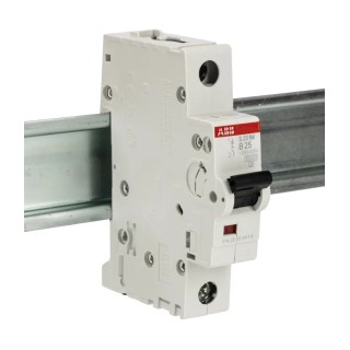 ABB System Pro M Compact Miniature Circuit Breaker 1-Pole 25A Type B 253V AC 72V DC 10kA Breaking 2CDS271001R0255 S201M-B25
