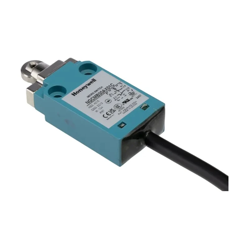 Honeywell Technologies NGC Series Roller Plunger Limit Switch, SPDT, IP67, Metal Housing, 240V AC, 6A NGCMB30AX01C