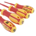 RS PRO Insulated Phillips and Slotted Screwdriver Set 4-Piece, 1000 V AC 1500 V DC, Ergonomic Handle 125-3092
