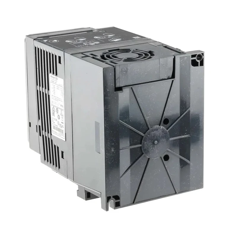 Schneider Electric Variable Speed Drive 750W 3 Phase 400V AC 2.3A Altivar Series ATV320U07N4C