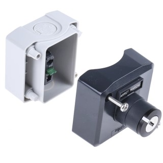 Schneider Electric Control Station Switch SPST Polycarbonate IP69K IP67 IP66 XALD142