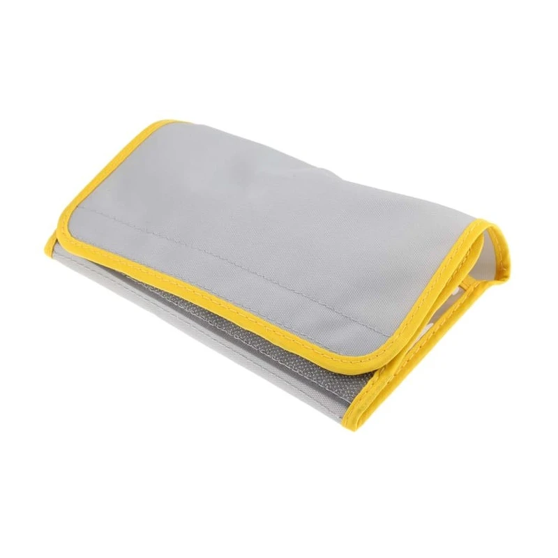 RS PRO Test Lead Kit 10A, Crocodile Clip & Socket Connectors, 1.2m Lead Length 612-0835