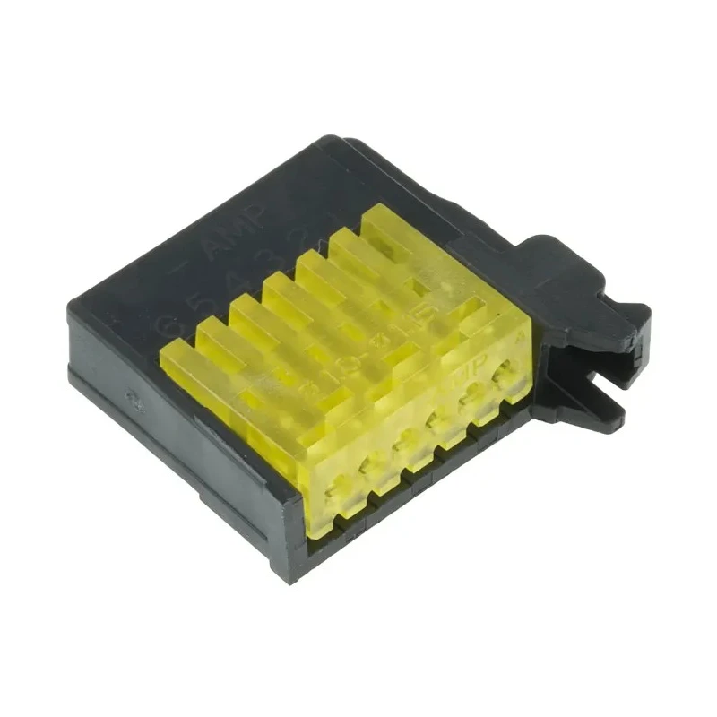 TE Connectivity 6-Way RITS Connector Male for Cable, 1 Row 1473562-6