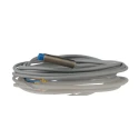 Festo Threaded Barrel Inductive Proximity Sensor M8 x 1 PNP 3V 2.5 mm Detection Range 30 V dc 200mA SIEN-M8NB-PS-K-L