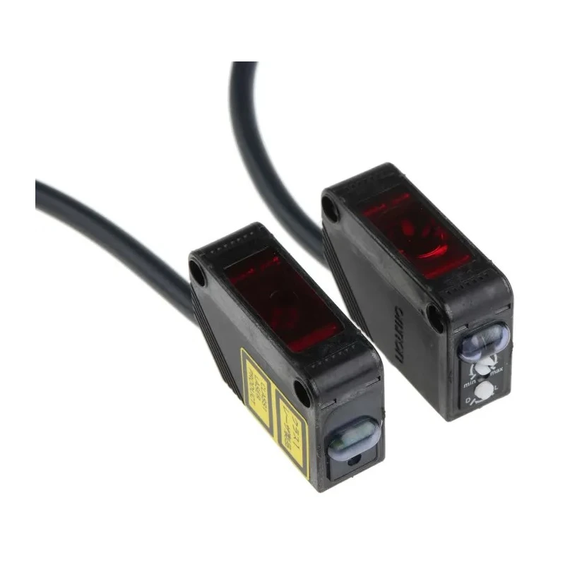 Omron Through Beam Photoelectric Sensor, Block Style, 60 m Detection Range, PNP Output, IP67 Rated E3Z-LT81 2M
