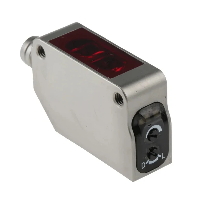 Omron Diffuse Photoelectric Sensor, Block Sensor, 1 m Detection Range, PNP Output, IP69K Stainless Steel Housing E3ZM-D87