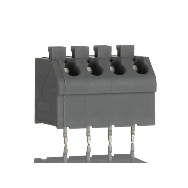 WAGO 250 Series 4-Pole 4-Way PCB Terminal Block Female Solder Pin, 5mm Pitch, 630V Voltage 250-504