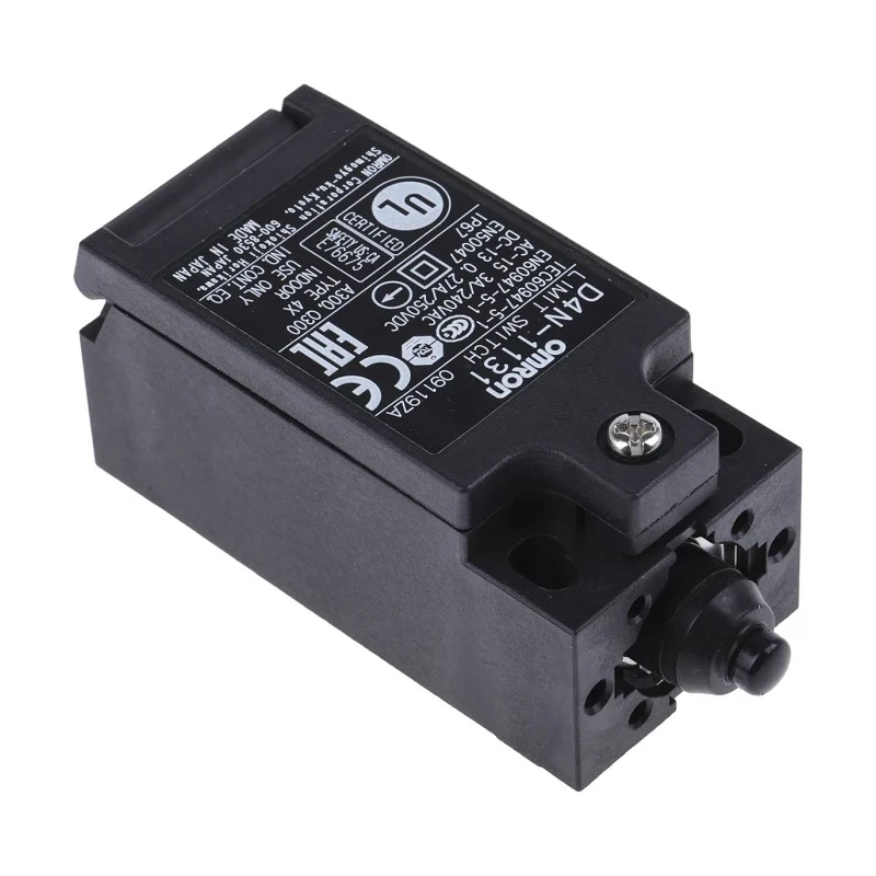 Omron D4n Series Plunger Limit Switch, 1 NO/1 NC, IP67 Rated Plastic Housing, Snap Action Contact 