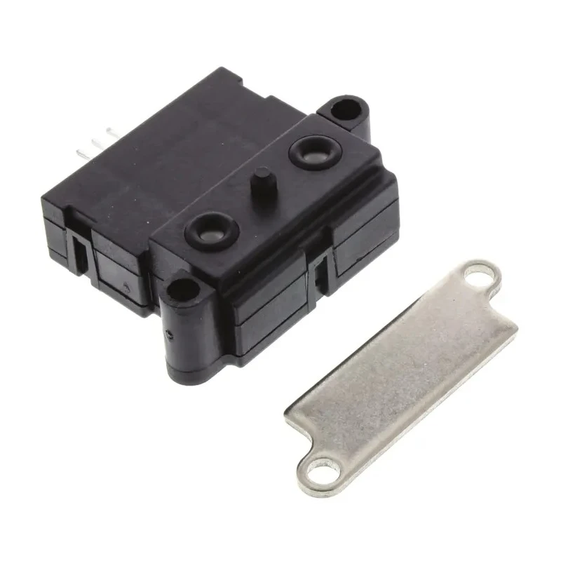 Honeywell Technologies Amplified Airflow Sensor for Dry Gas, 1000cm³/s Max, Plastic Housing, 15V DC, Model AWM40000