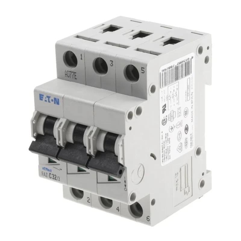 RS PRO xEffect Miniature Circuit Breaker 3-Pole 32A Type C 400V AC 10 kA Breaking Capacity 278876 FAZ-C32/3