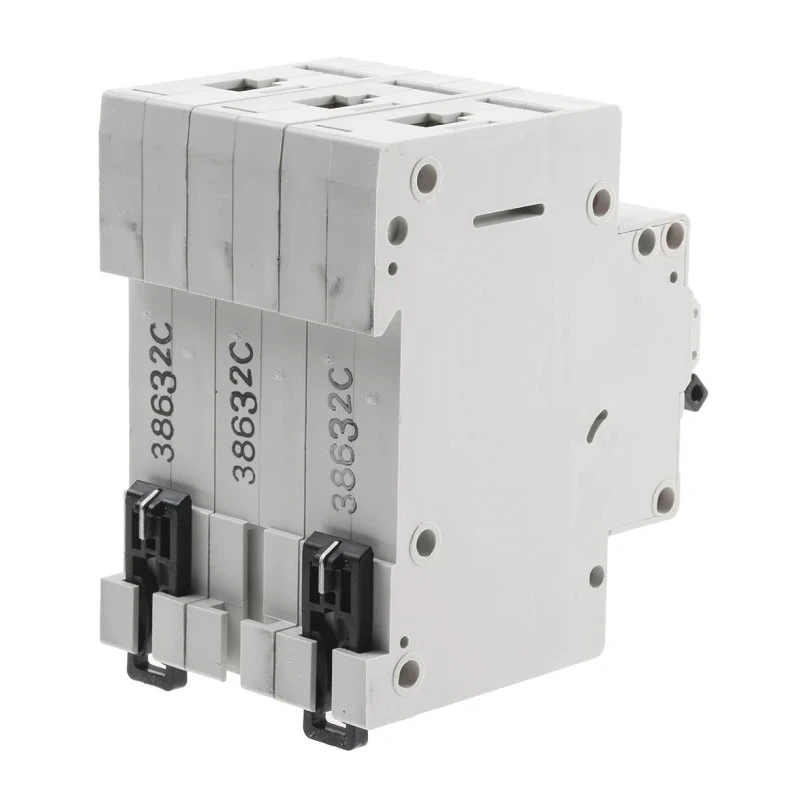 RS PRO xEffect Miniature Circuit Breaker 3-Pole 32A Type C 400V AC 10 kA Breaking Capacity 278876 FAZ-C32/3