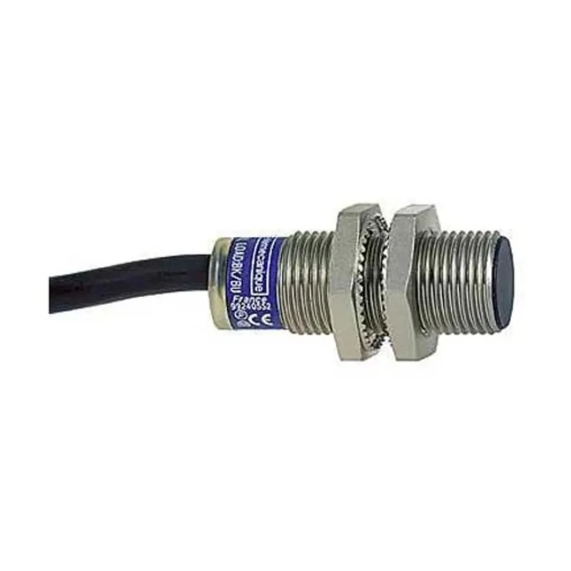 Telemecanique Sensors Threaded Barrel Inductive Proximity Sensor M12 x 1 PNP 24 V dc 2 mm Detection XS1N12PC410