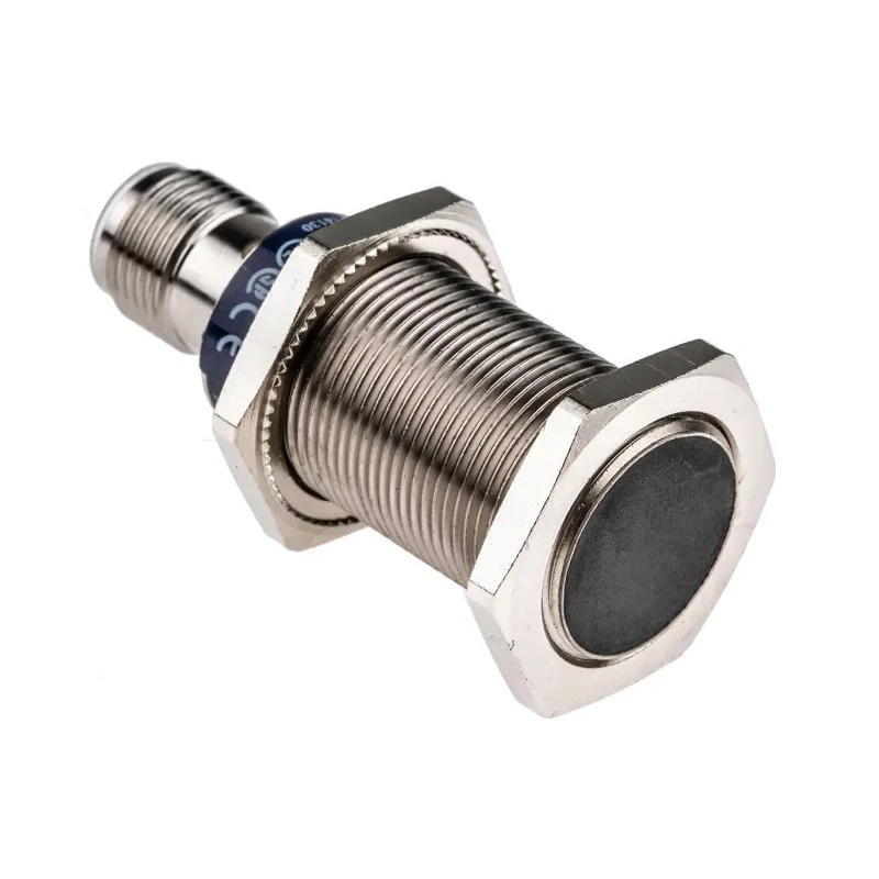 Telemecanique Sensors Threaded Barrel Inductive Proximity Sensor M18 x 1 Flush Mount 24V DC 200mA XS1N18PC410D