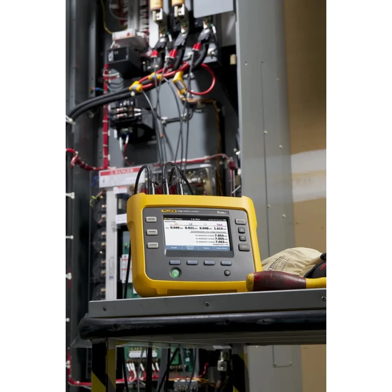 Fluke Three Phase Power Energy Monitor & Logger 500 V, ±(0.2%+0.01%) Accuracy, USB Mini-Port, WiFi, Bluetooth FLUKE 1732/INTL