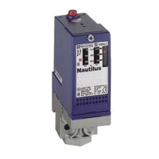 Telemecanique Sensors XMLA Series Pressure Switch 0 bar to 70 bar Panel Mount Zinc Alloy Housing IP65 IP66 IP XMLA070E2S11