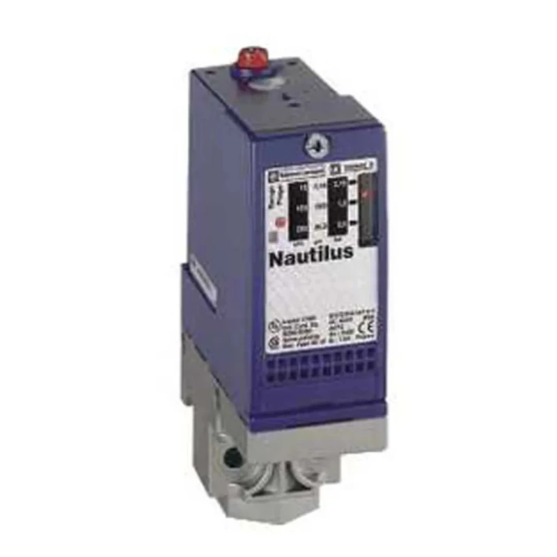 Telemecanique Sensors XMLA Series Pressure Switch 0 bar to 10 bar 240V AC Zinc Alloy Panel Mount IP65/IP66 XMLA010A2S13