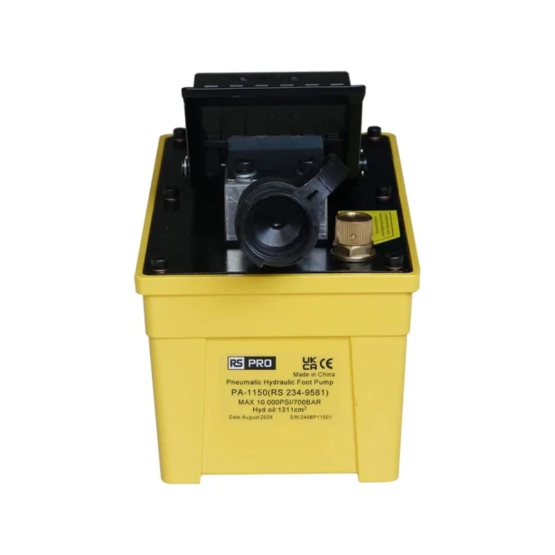 RS PRO Hydraulic Foot Pump 700 bar, 0.65 L/min Max Flow Rate 234-9581