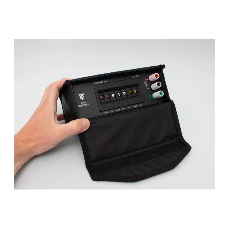 Time Electronics Resistance Decade Box Case, 8 Decades, Accuracy ±0.5 %, 1Ω to 100 Ω, 200 x 110 x 75 mm 9026