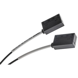 Omron Plastic Fibre Optic Sensor IP67, LED Light Source, Cable Terminal, -40°C to 70°C Operating Temperature, 