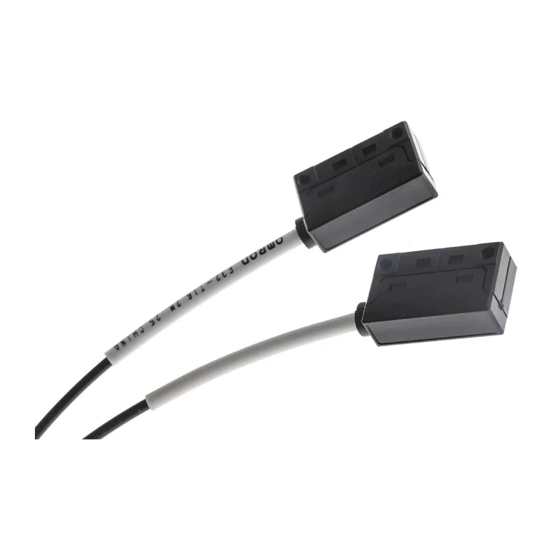 Omron Plastic Fibre Optic Sensor IP67, LED Light Source, Cable Terminal, -40°C to 70°C Operating Temperature, 