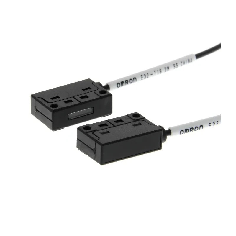 Omron Plastic Fibre Optic Sensor IP67, LED Light Source, Cable Terminal, -40°C to 70°C Operating Temperature, 