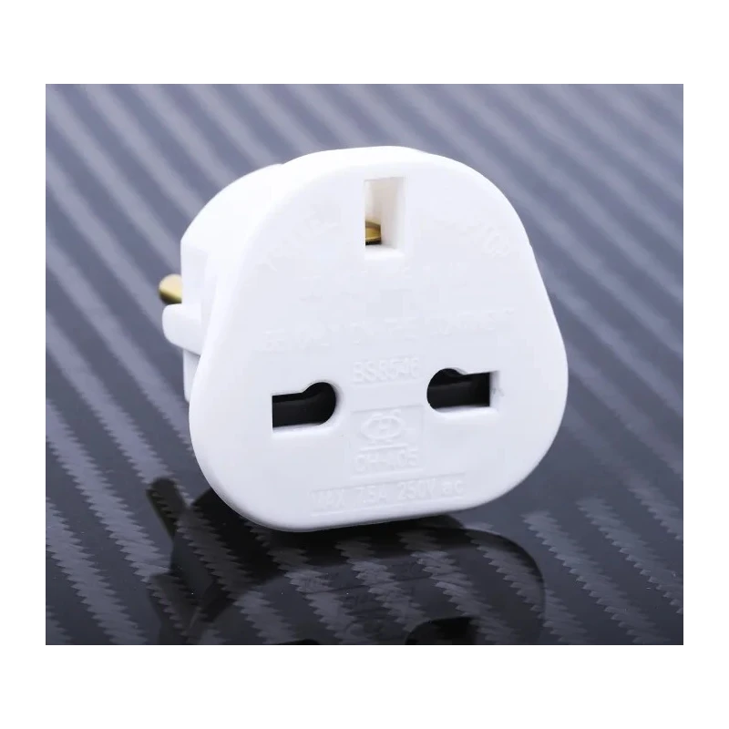 RS PRO Travel Adapter UK to Europe 7.5A 250V Type G British 3-Pin to European Socket 668-3698