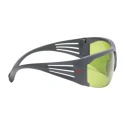 3M SecureFit 600 Welding Glasses with Anti-Fog Coating, Anti-Mist, Chemical Resistant, Scratch Resistant, Shade SF617AS-EU