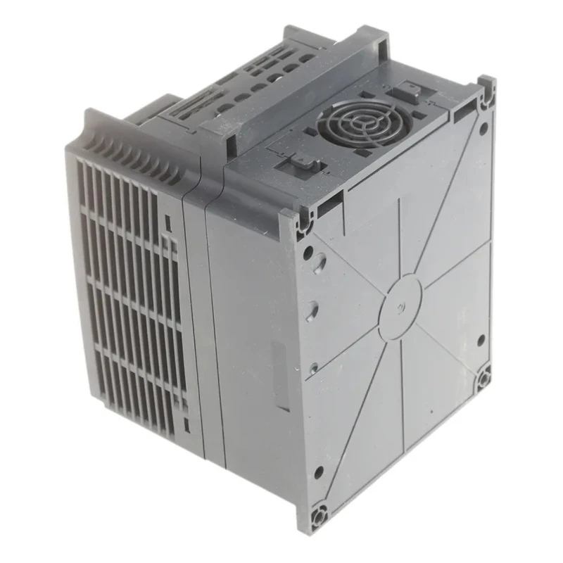 Schneider Electric Inverter Drive ATV12HU30M3, 3 kW, 3 Phase, 230V AC, 12.2 A, IP20 Panel Mount ATV 12 Series