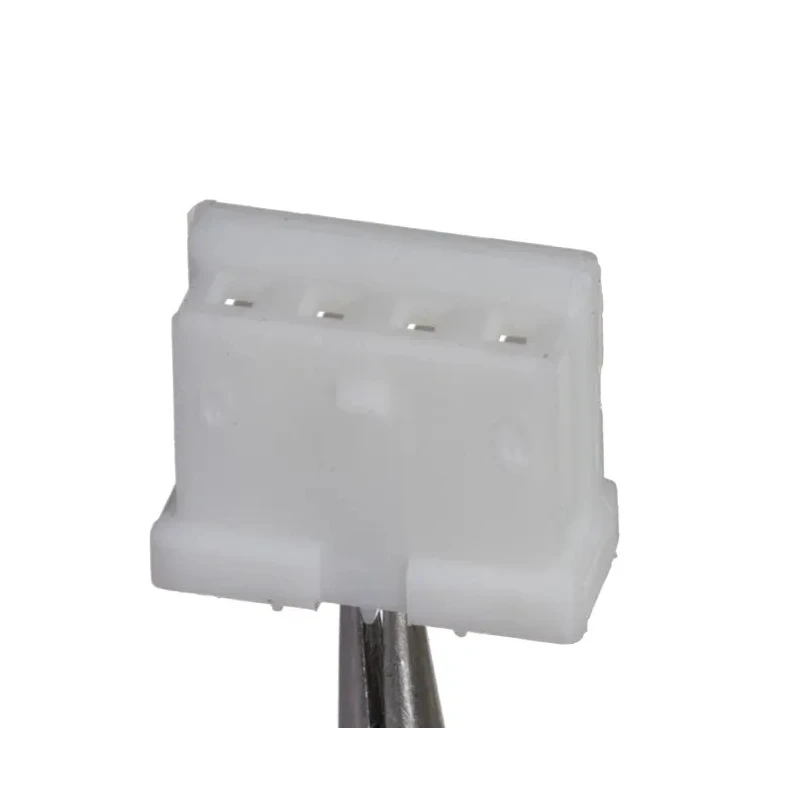 Molex Pico-SPOX Female Connector Housing 1.5 mm Pitch 4 Way 1 Row Straight 87439-0400