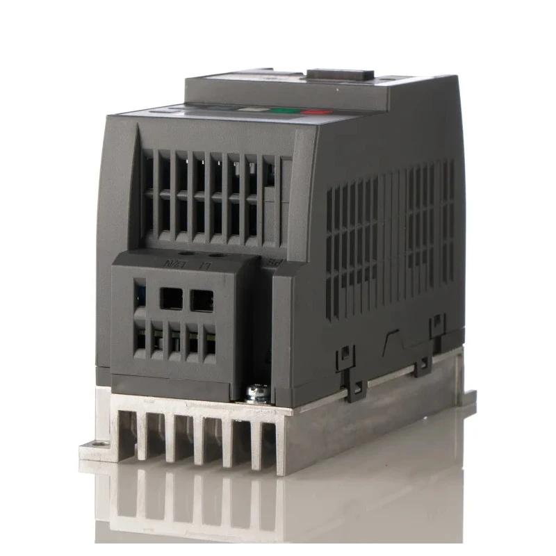 Siemens Inverter Drive SINAMICS V20 Series 250 W 1 Phase 230V AC 1.7 A 6SL3210-5BB12-5UV1