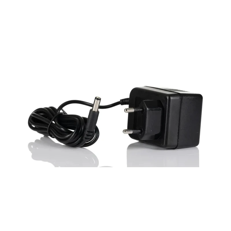 RS PRO AC/AC Adapter 9V AC 8W Power 2.1 x 5.5 x 12 mm Centre Positive Output Type C EU Plug 950mA Cable Length 1.8m 139-1768