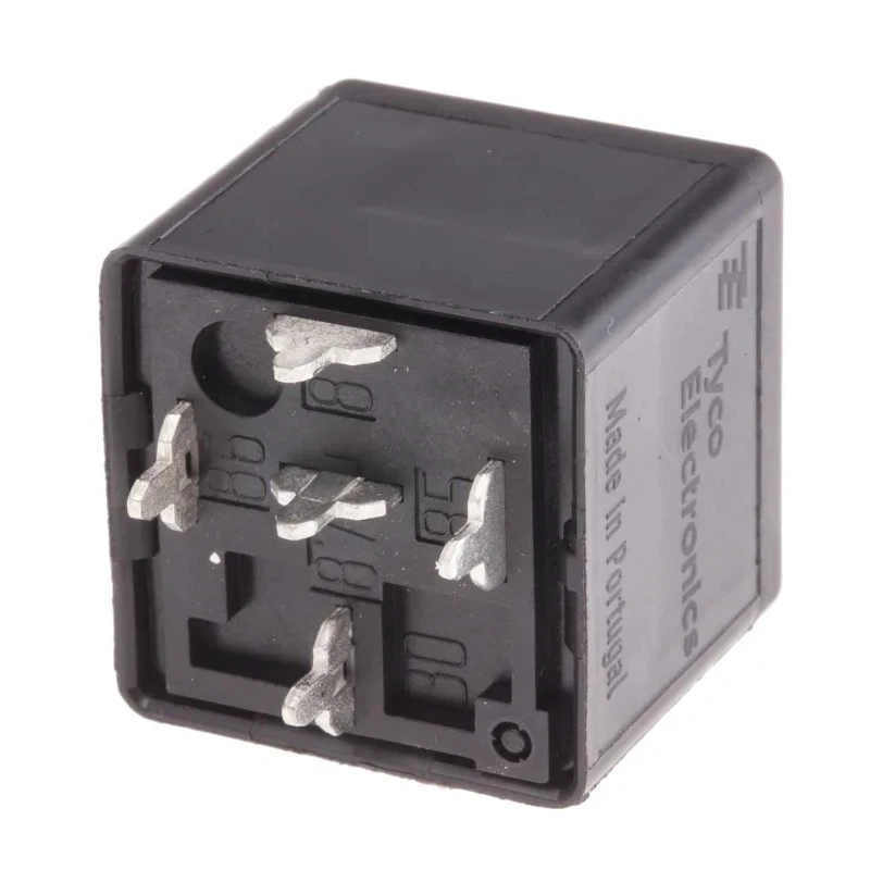 TE Connectivity PCB Automotive Relay 12V DC Coil Voltage 40A Switching Current SPDT V23134A0052G243