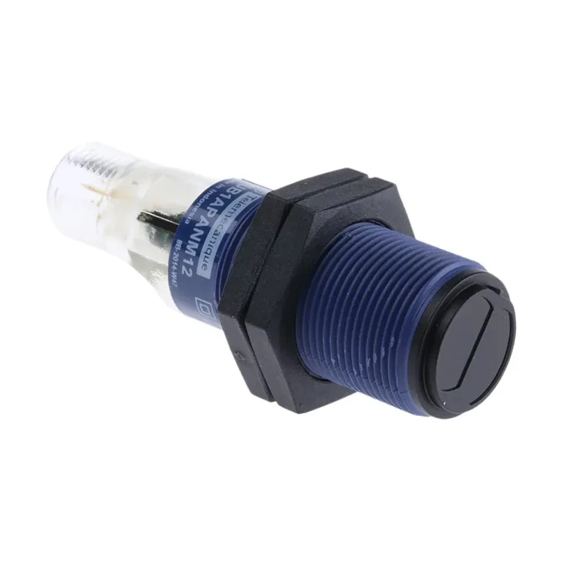 Telemecanique Sensors Retroreflective Photoelectric Barrel Sensor, 4 m Detection Range, PNP Output, IP65/IP67 XUB9APXNM12