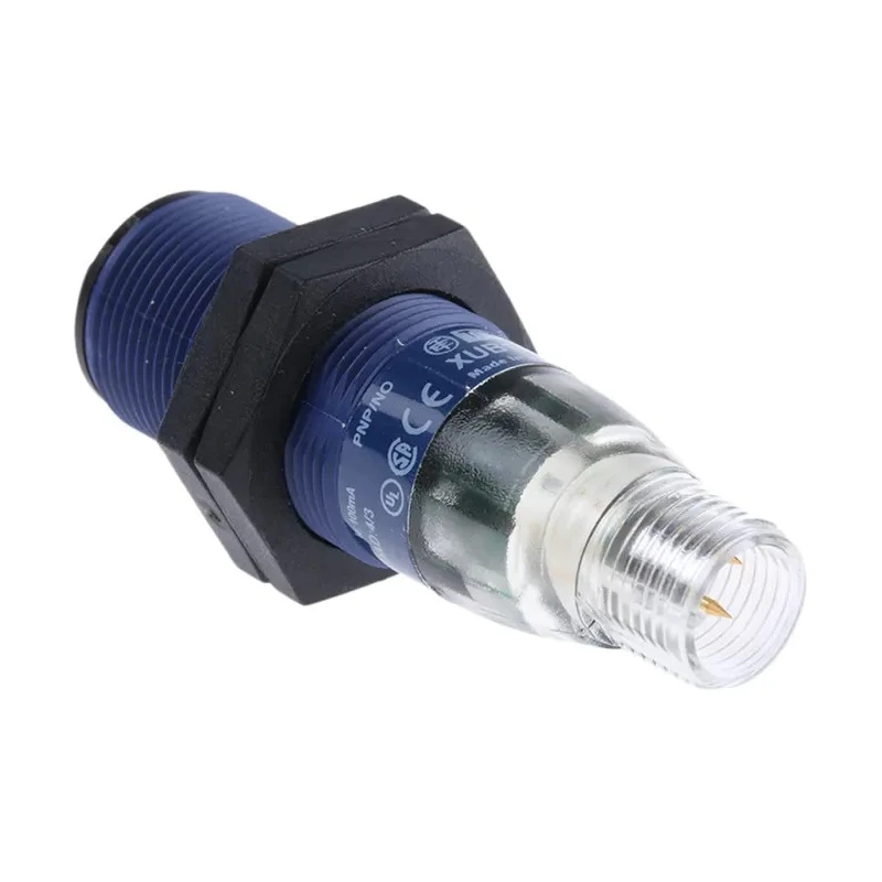Telemecanique Sensors Retroreflective Photoelectric Barrel Sensor, 4 m Detection Range, PNP Output, IP65/IP67 XUB9APXNM12