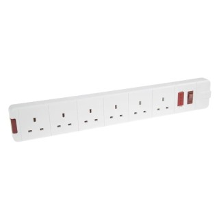 RS PRO 6 Socket Type G British Trailing Socket 240V 13A Switchable Power Distribution Unit 696-3623